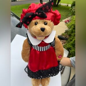 VTG 2003 Chantilly Lane Musical Singing Bear Plush Auntie Pasta Collector